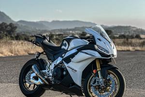 RSV4 Factory 1100 2024