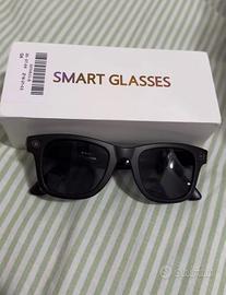 Occhili con videocamera integrata