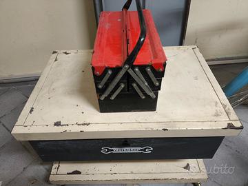 casetta degli attrezzi    