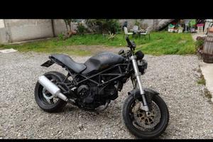 Ducati monster 900 ie