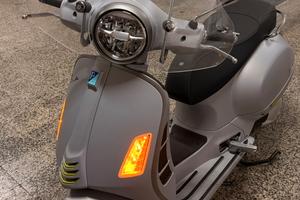 Vespa 300 GTS T