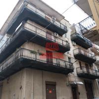 Villabate-appartamento secondo piano-cod.a302