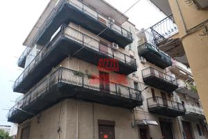 Villabate-appartamento secondo piano-cod.a302