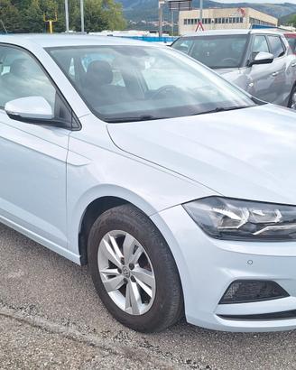 Volkswagen Polo 1.0 TSI DSG Comfortline UNIPRO