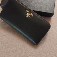 Portafoglio Prada da donna