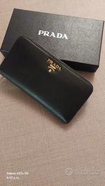 Portafoglio Prada da donna
