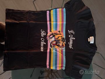 T shirt