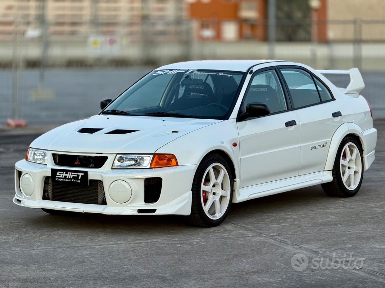 MITSUBISHI Lancer EVO