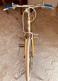 bici da corsa vintage amatoriale