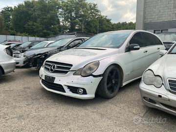 mercedes classe r 2011 per ricambi w251