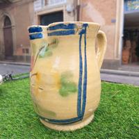 Brocca e fangotti antichi