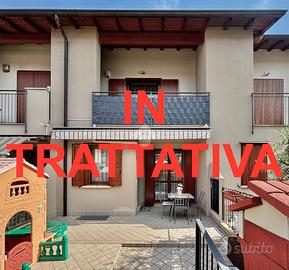 VILLA A SCHIERA A RODENGO SAIANO