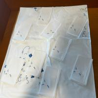 Tovaglia ricamata a mano