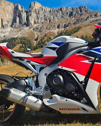 Honda CBR 1000 RR SP 2014