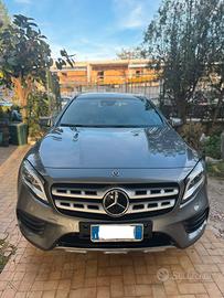 Mercedes GLA 200d x156