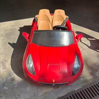Macchina elettrica 2 posti Ferrari