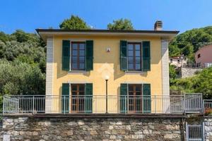 VILLA SINGOLA A CARASCO