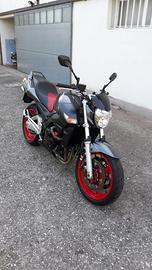 Suzuki GSR 600 - 2006