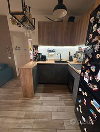 cucina praticamente nuova in pttimo stato