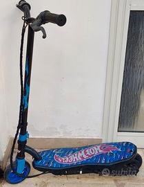 monopattino Hot wheels 