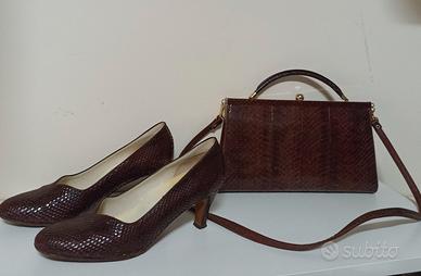 Coordinato in puro coccodrillo