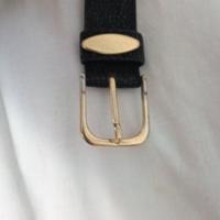 Cintura in similpelle nera