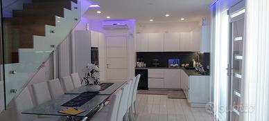 Oriago villetta a due piani con 3 camere