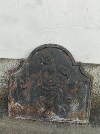 piastra in ghisa x camino