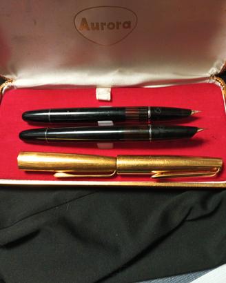 Penne stilografiche Aurora  