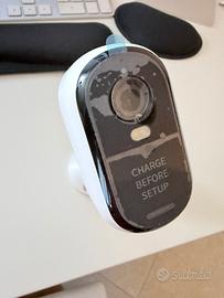 Videocamera Arlo Essential HD