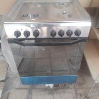 CUCINA  INDESIT 4 FORNELLI A GAS FORNO ELETTRICO