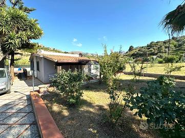 VILLA SINGOLA A CASTELDACCIA