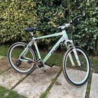 Mountain bike bianca - tg M