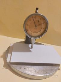 micrometro svizzero Carl Mahr con supporto