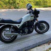 Yamaha XJ 750 SECA - 1982