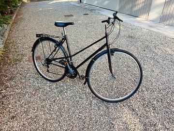 Bici  Trekking  Ragazzo/a.  ruota 28. NB vedi note