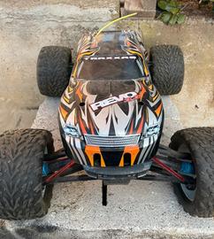 Auto a scoppio Traxxas revo 3.3