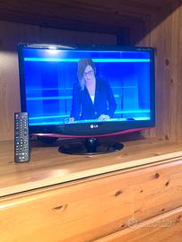 Tv televisione fullhd LG 22’’ digitale terrestre