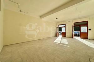 Negozio Marano di Napoli [LV111VCG]