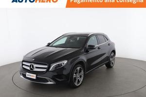 MERCEDES-BENZ GLA 200 d Automatic 4Matic Sport