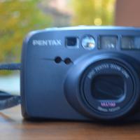 Macchina Fotografica analogica Pentax iqzoom140