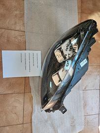 Ford Kuga III Faro/fanale 2678670

Sx