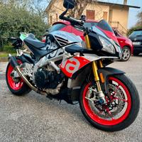 Aprilia Tuono v4