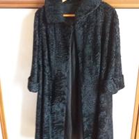 PELLICCIA NERA DI ASTRACAN