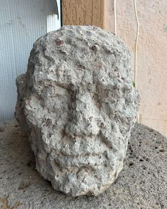 Arte Sarda: Scultura in pietra scolpita