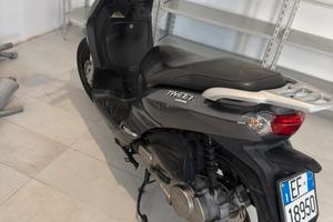 Peugeot tweet 125 anno 2016 km 5950