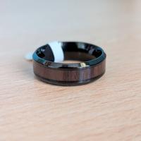 Anello wood nero in acciaio