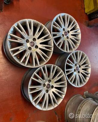 Cerchi in lega Fiat Bravo 16 pollici