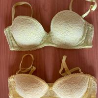 Due reggiseno giallo e verde taglia 3