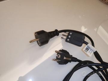 Cavi alimentazione per Console/PC.